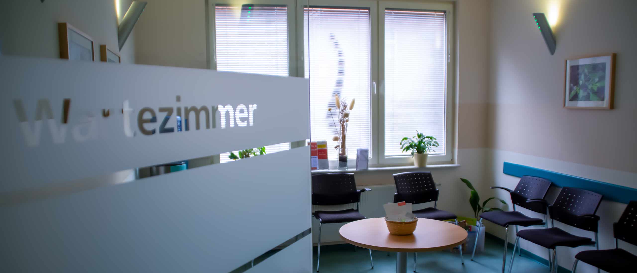Wartezimmer Praxis Claassen